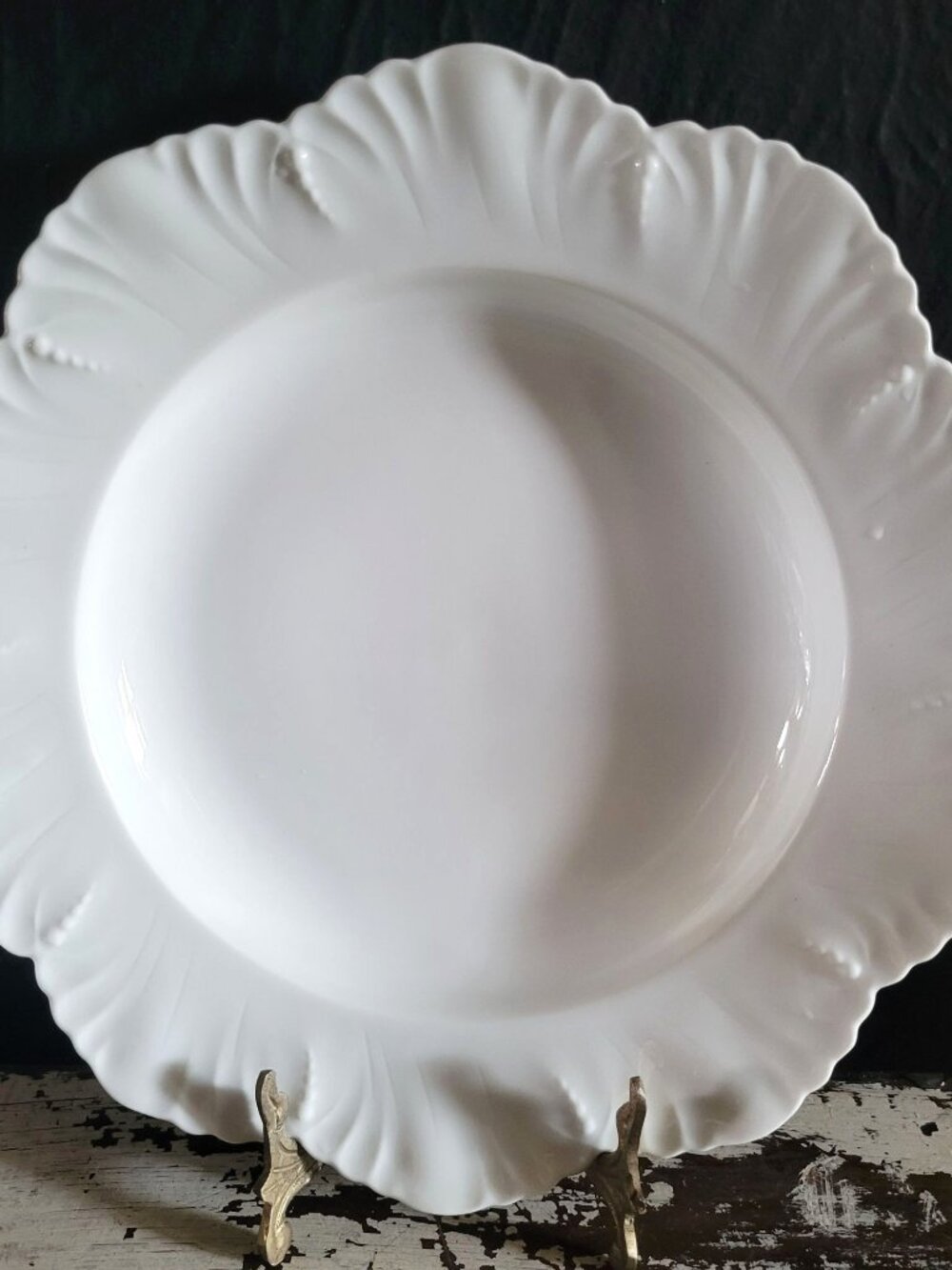 Royal Limoges Ocean Blanc Porcelain Rimmed Soup Plate Seashell Design *Chip